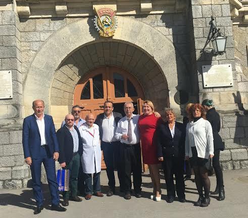 Итальянские парламентарии на винзаводе «Массандра» выпили за здоровье Путина