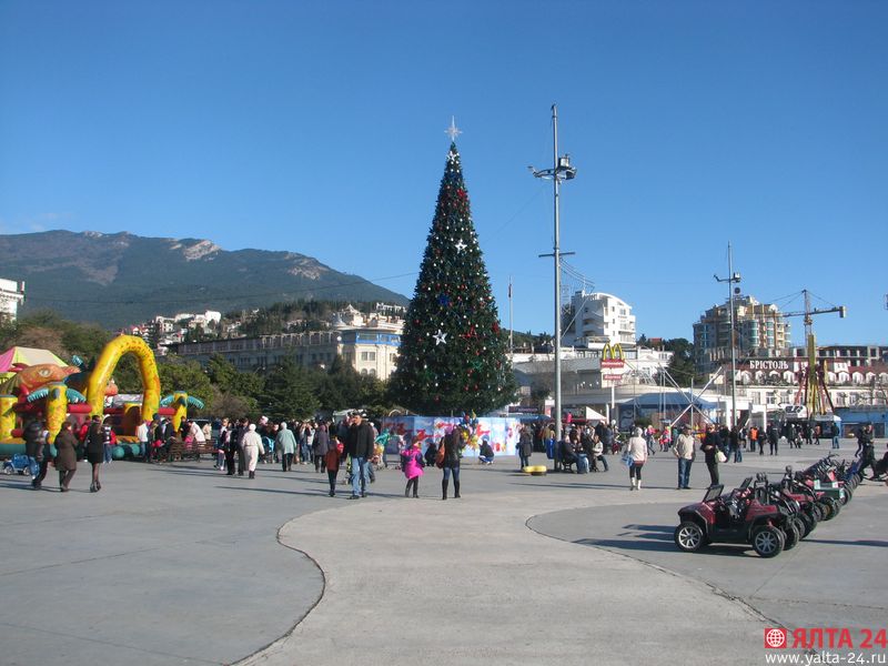 otkritie elki yalta 24IMG 4018