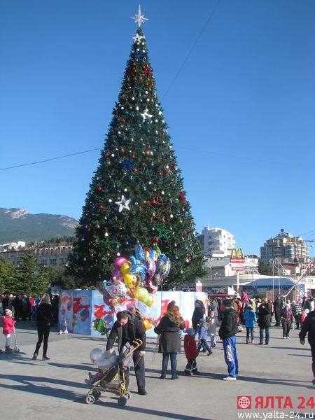 otkritie elki yalta 24IMG 4023