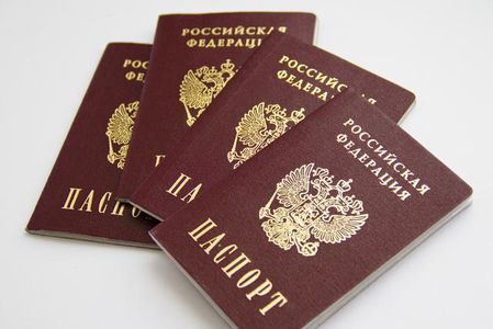 ФМС Крыма из-за поддельных штампов аннулировала свыше 700 паспортов