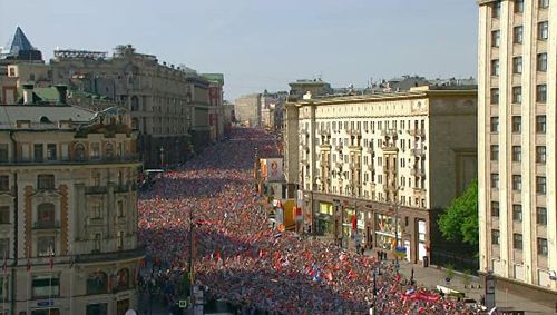 В России в торжествах на 9 мая приняли участие около 24 млн руб.