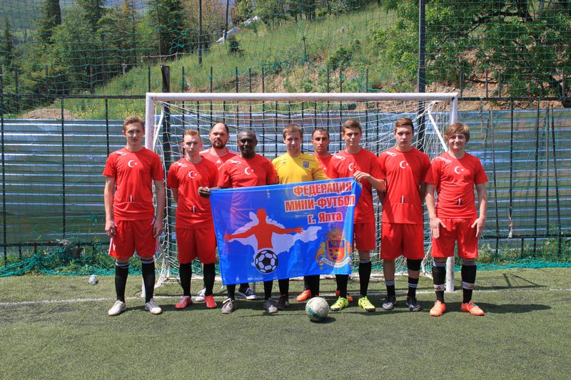 futbol yalta 24