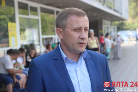 На ялтинском автовокзале безопасность автобусов тщательно контролируется