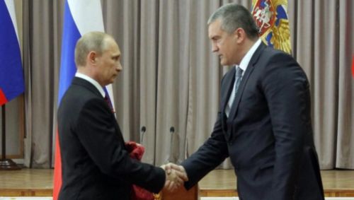 Путин распорядился начать поставки газа в замерзающий украинский Геническ