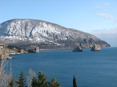 60-летняя жительница Ялты забралась на опасный участок горы Аю-Даг