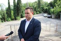 Китайские инвесторы предложили установить в Ялте сборно-разборные автопарковки