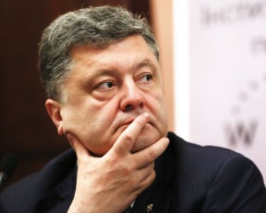 Вернуть Донбасс и Крым чрезвычайно сложно - президент Украины