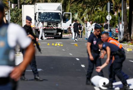 Во Франции собрали средства на мотоцикл человеку, совершившему подвиг во время теракта в Ницце