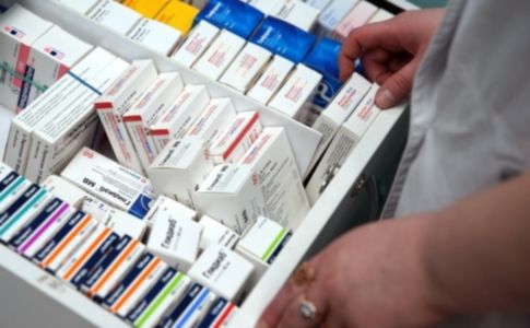 Крымчан при покупке лекарств призывают не отказываться от федеральной льготы в пользу региональной 