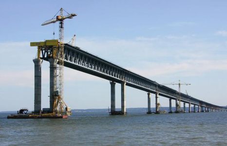 Строящийся мост через Керченский пролив предложили назвать «Путь домой»