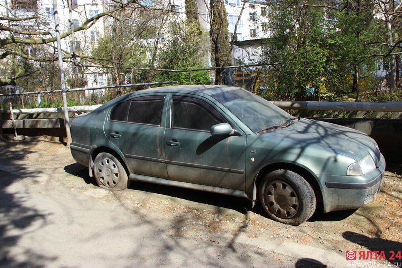 stopper yalta 24IMG 1951