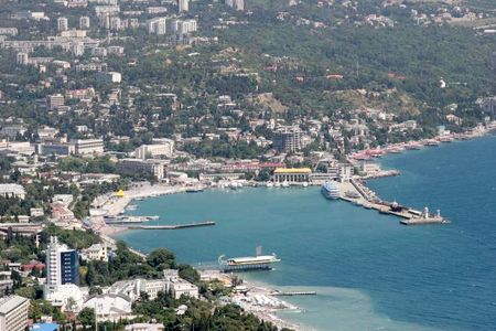 Ялтинский морской торговый порт выполнил предписание антимонопольной службы