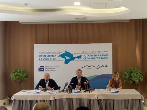 На Западе не хотят видеть позитивные изменения, происходящие в Крыму - Захарова