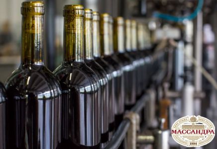 «Массандра» снижает цены на свое вино на 30-50%