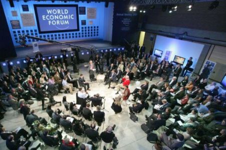 Аксенов ожидает, что экономический форум в Ялте посетят представители 40 стран