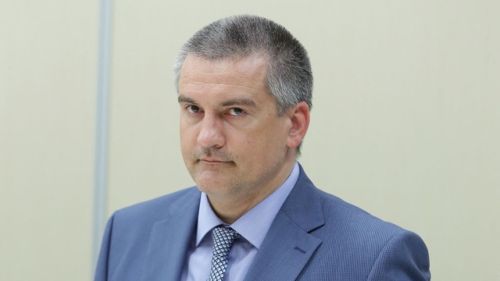 Аксенов после жалоб крымчан озаботился проблемой отсутствия маршруток в вечернее время