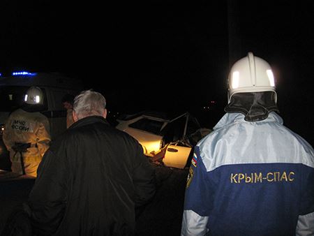 В Крыму столкнулись четыре иномарки: погиб один человек, еще шестеро пострадали