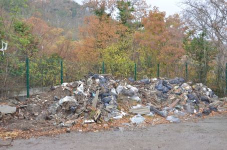 Власти Ялты планируют потратить на ликвидацию стихийных свалок 4 миллиона рублей