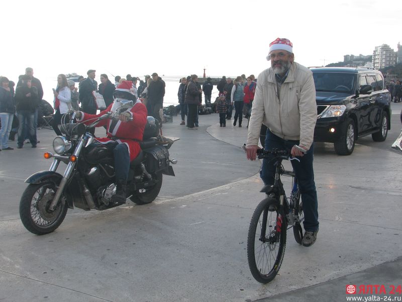 moroz parad yalta 24IMG 4111