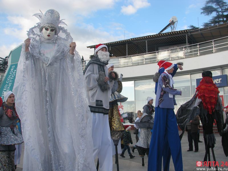 moroz parad yalta 24IMG 4120