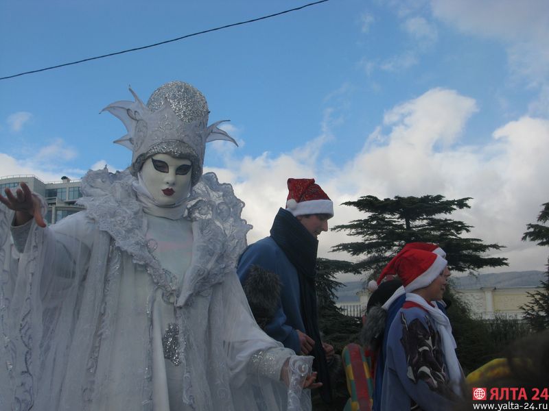 moroz parad yalta 24IMG 4133