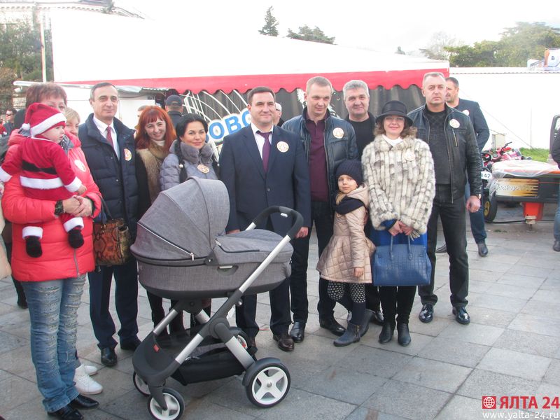 moroz parad yalta 24IMG 4213