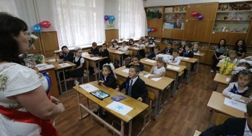 Школы и детсады Крыма с о вторника возобновят работу, но в ограниченном режиме