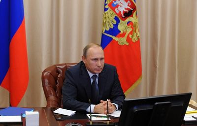 Путин: к 20 декабря чтобы была уже проложена первая нитка энергомоста