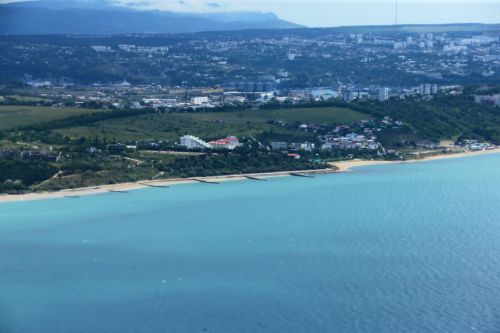 море