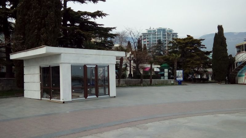 киоск на набережной