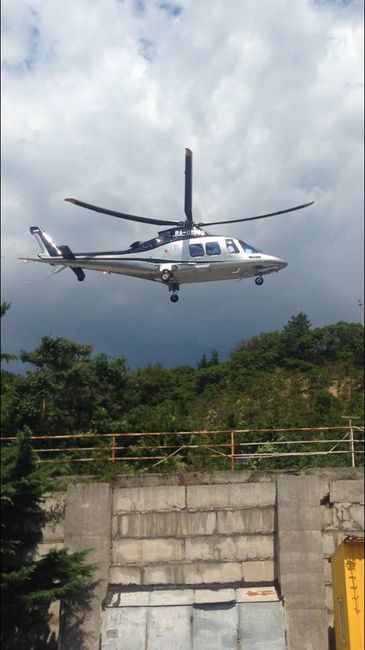 Вертолет на Дарсане.