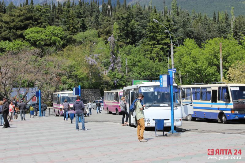 ялтинский автовокзал