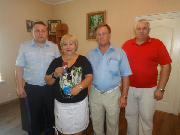 медаль жена офицера