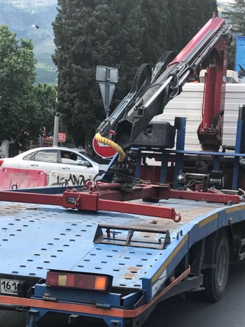 эвакуатор в Ялте