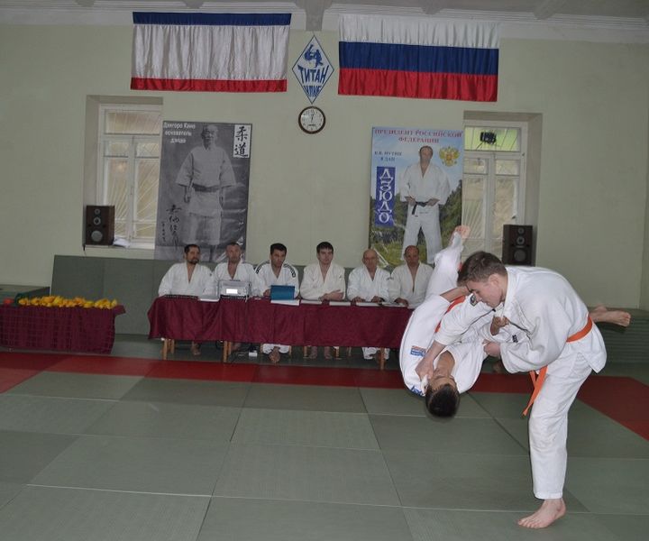 dzudo4