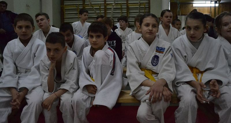 dzudo6
