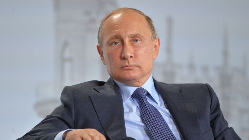 Путин поручил разобраться, почему крымчанам отказывают в российском гражданстве