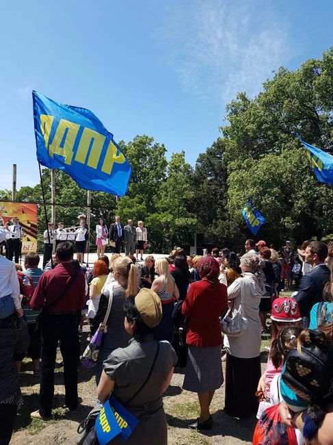 При поддержке депутатов Ялтинского горсовета от ЛДПР прошел ряд мероприятий приуроченных ко Дню Великой Победы 