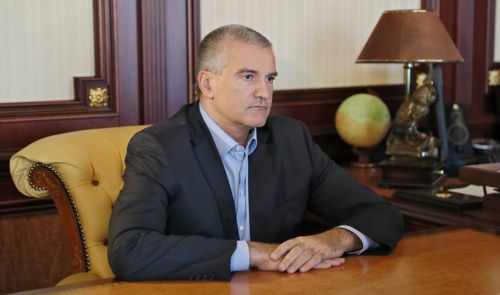 Аксенов анонсировал отставку главы Ленинского района Крыма
