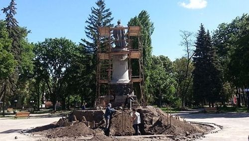 памятник