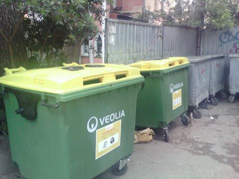 Контейнеры для мусора в Ялте