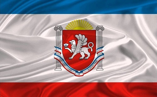 Флаг и герб Крыма в Ливдийском дворце
