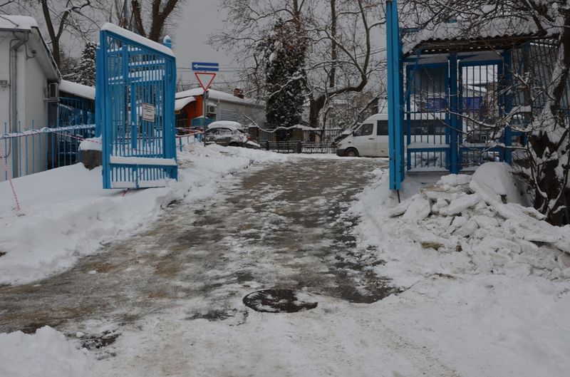 снег в Ялте