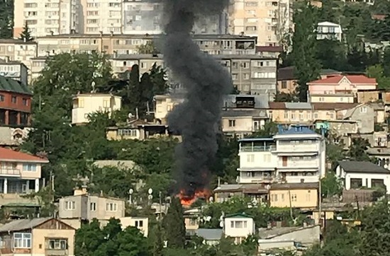 Пожар в Ялте