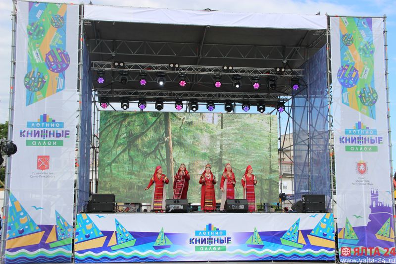 kniznie alleiIMG 4507