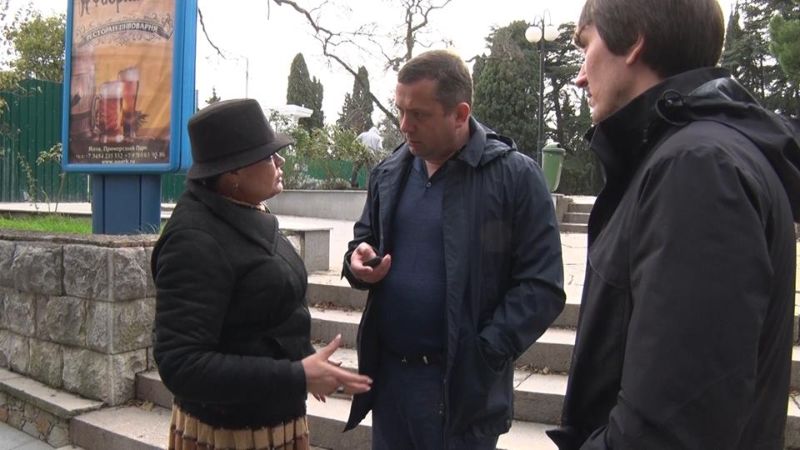 приморский пляж в ялте