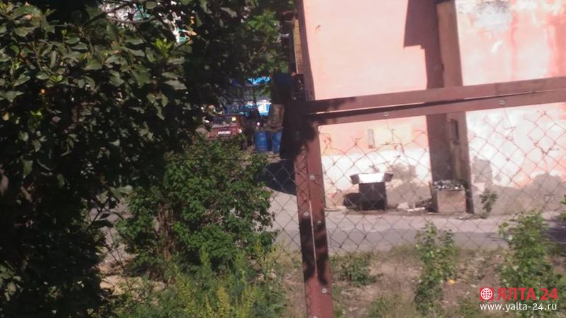 В Ялте на набережной снова появился паровозик