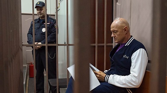 Виталий Нахлупин