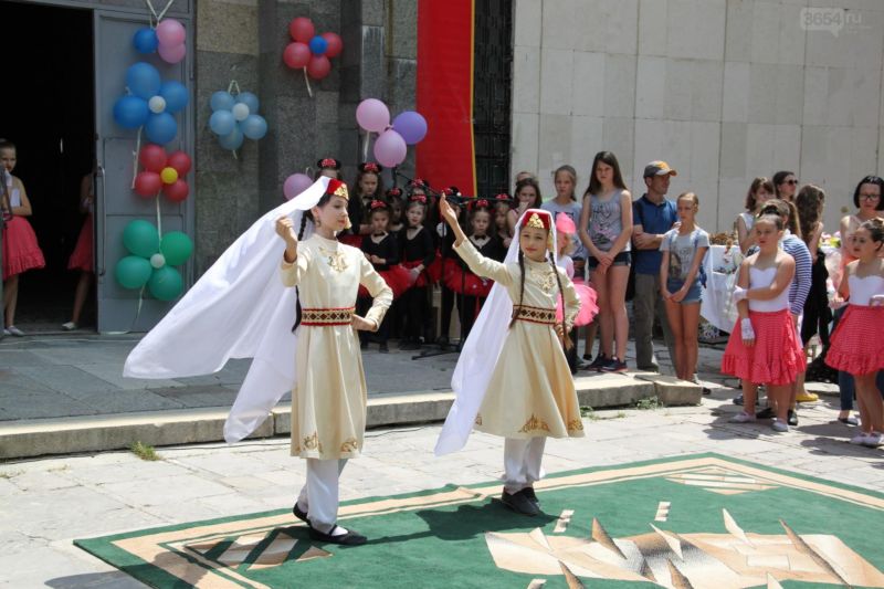 фестиваль в Алупке