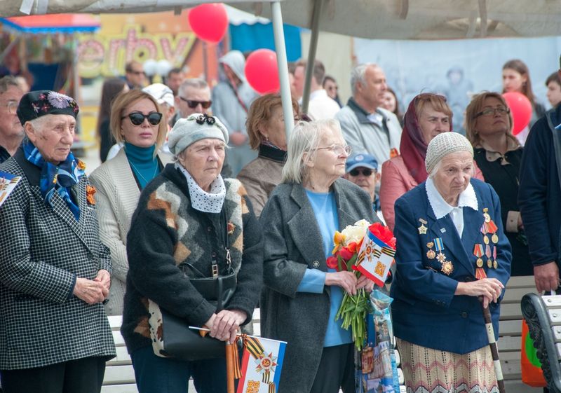 den osvobozdeniya yalti14